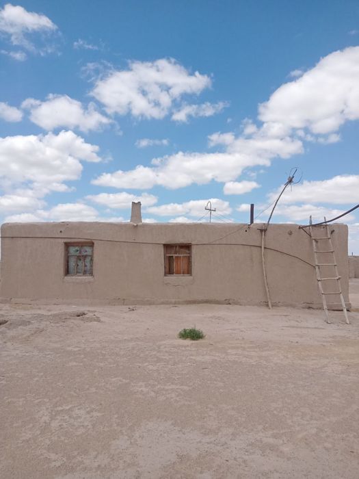 Jay  7 bo’lmeli jay satiladi