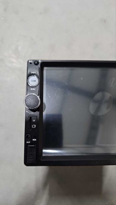 MP5 player 7 инча touchscreen и мултимедия за кола с GPS навигация