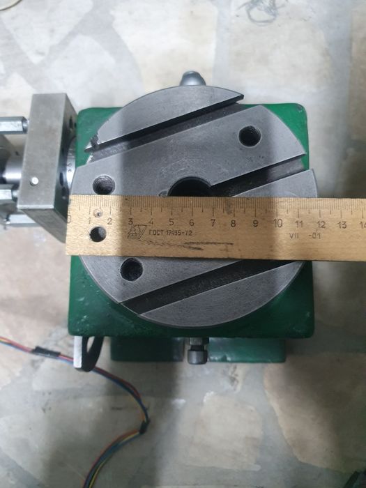 Синусная электронная делительная головка.