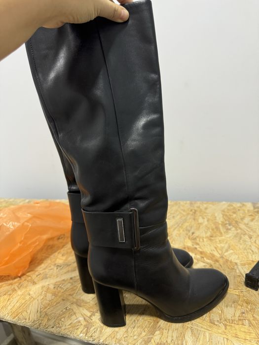 Сапоги женские с каблуком