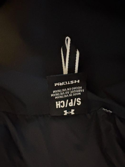 Елек Under Armour