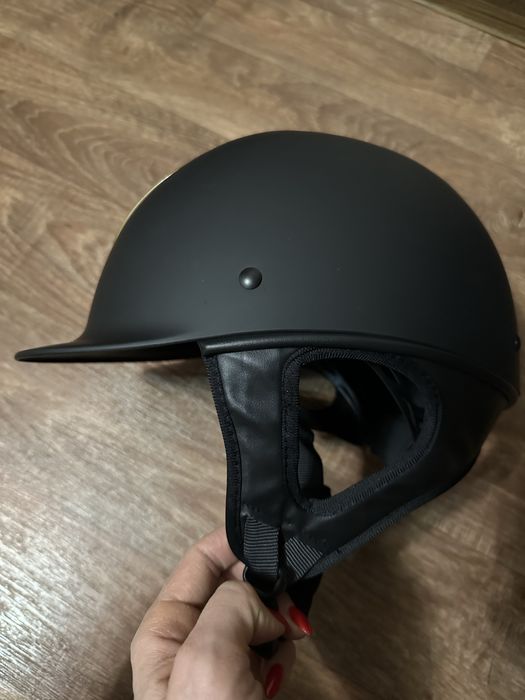 Шлем для верховой езды