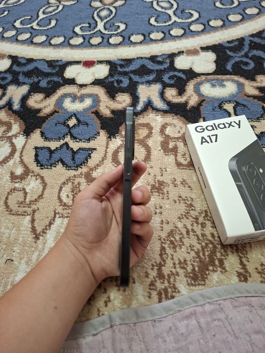 Samsung galaxy A17