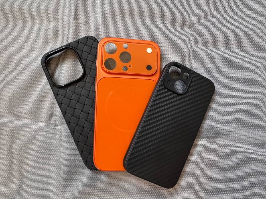 iPhone chexollar deyarli yangi