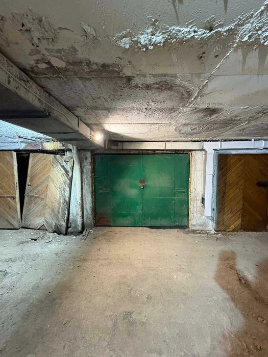 Гараж/паркомясто под наем