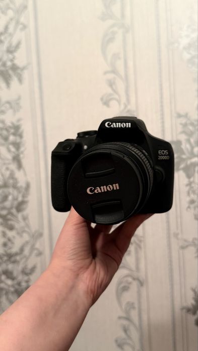 Срочно продается canon 2000d