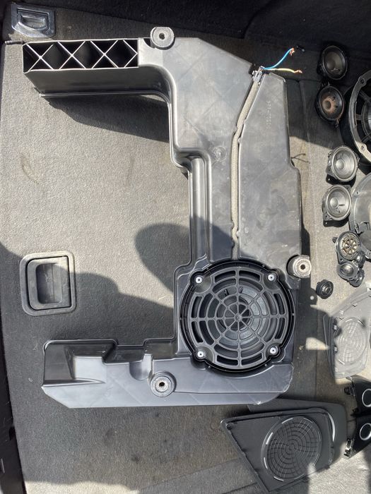 Sistem audio audi a4 b8 bang olufsen boxe subwoofer