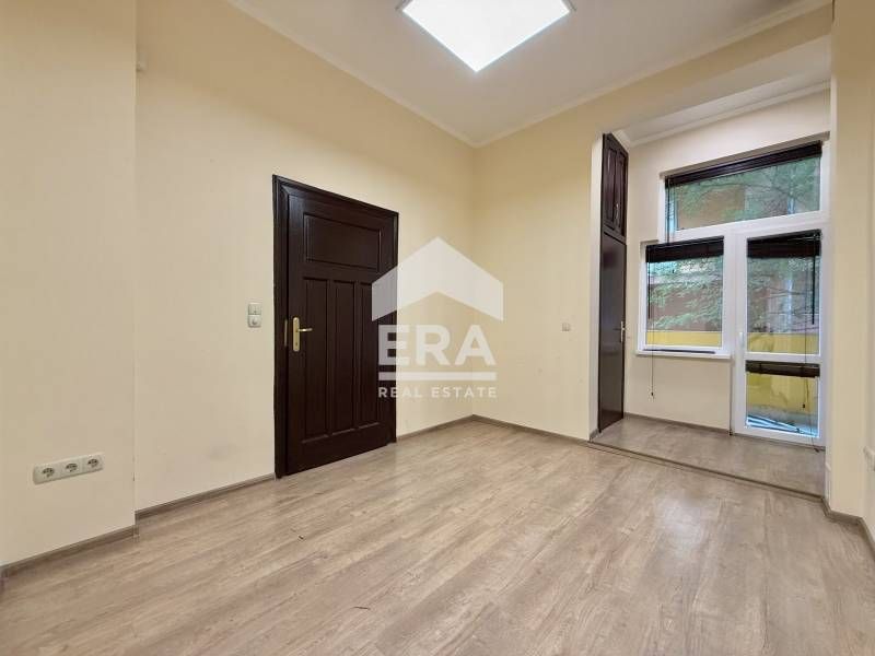 Продава се Офис в София, Център - 126 кв.м за 5715 €/кв.м - Снимка #7