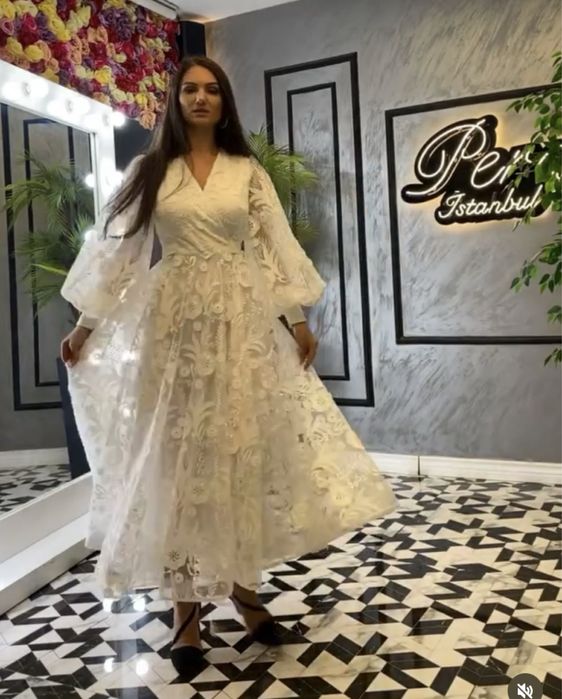 Продам шикарное платье