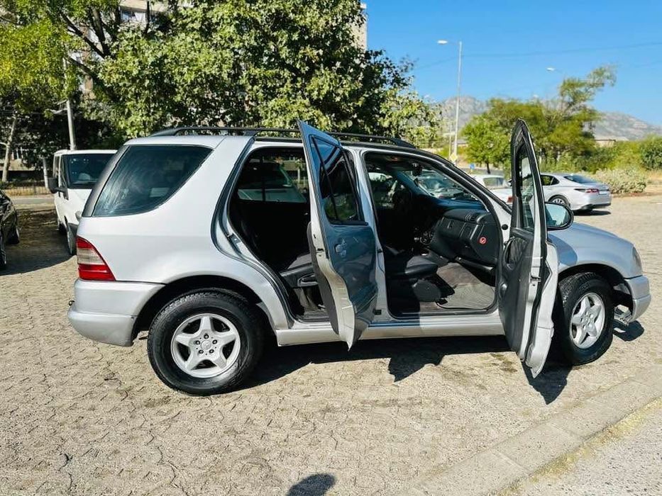 Djip 4x4 Mercedes ml270