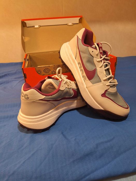 Чисто нови мъжки маратонки  NIKE ACG Lowcate