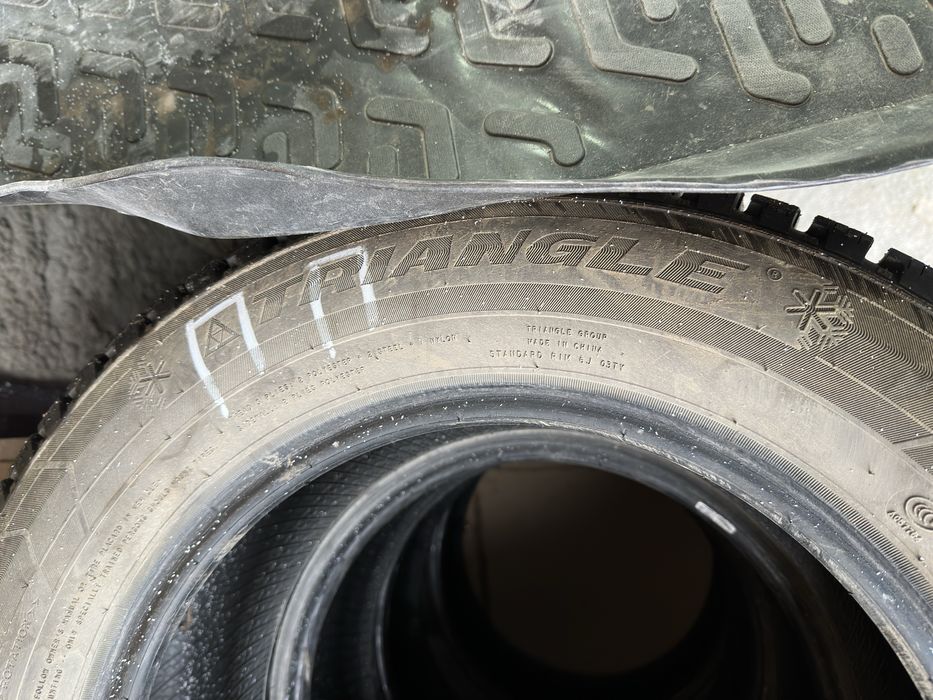 Шипованные шины 205/65/15