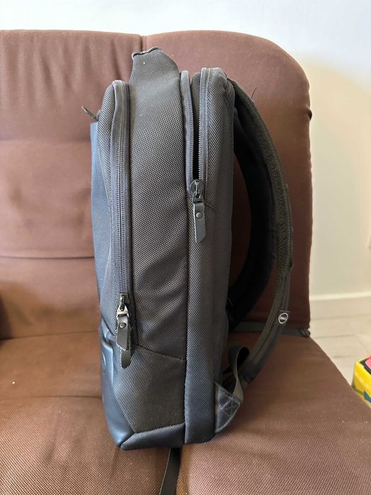 Ghiozdan/Rucsac negru laptop Dell pe1520ps ca nou