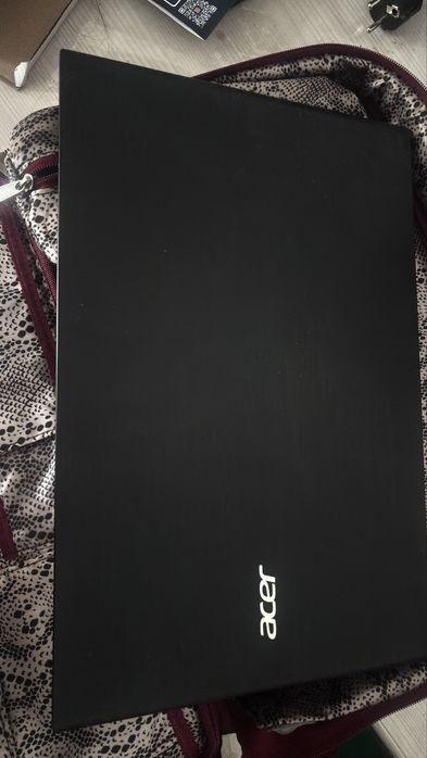 Ноутбук acer черн