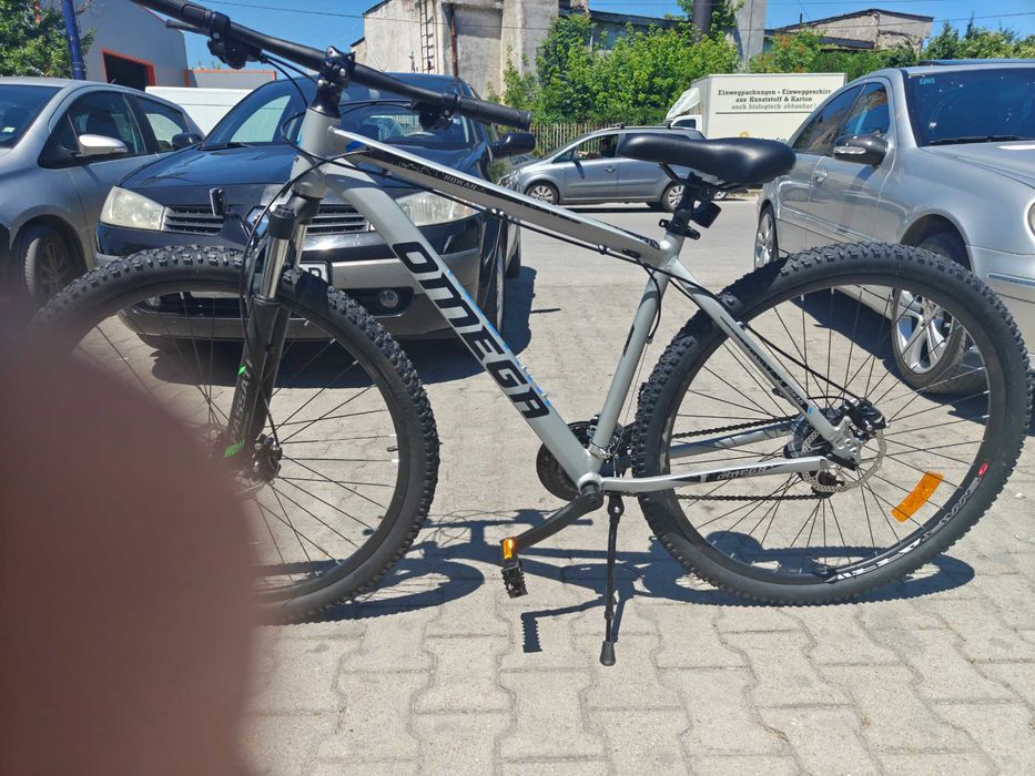 BG Алуминиев велосипед 29" ROWAN сив