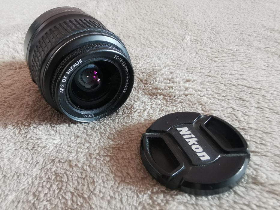 Nikon D3100 + obiective