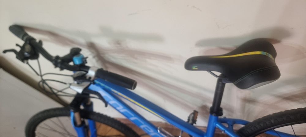 Bicicleta Crossfire 2 Carerra