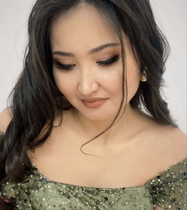 Макияж и укладка