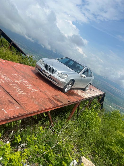 Mercedes C220 150hp OM646 W203 на части