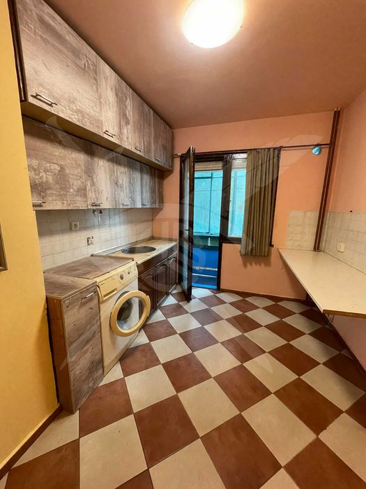 Дава се под наем Двустаен апартамент в Пловдив, Център - 55 кв.м за 400 € - Снимка #2
