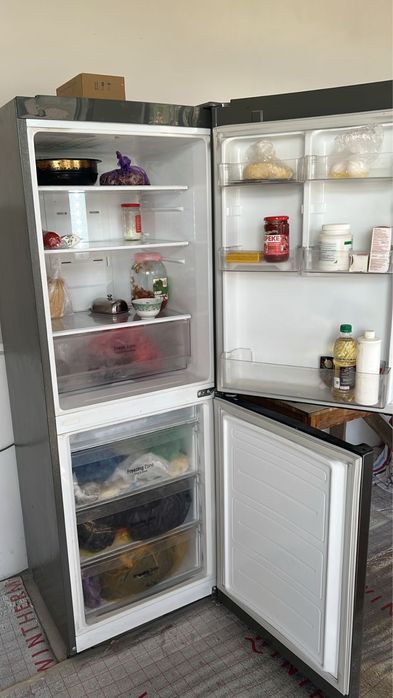 Продам холодильник LG