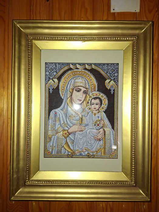 Ръчно изработени гоблени 
 Handmade Tapestries – unique & framed