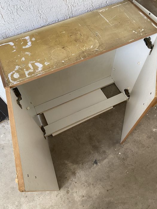 Кухонные шкафы, гарнитур