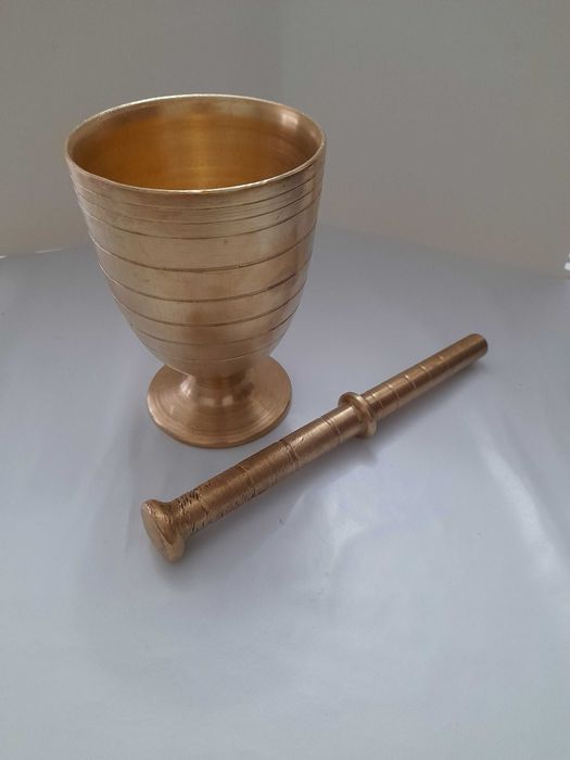 Масивен бронзов Хаван със чукало