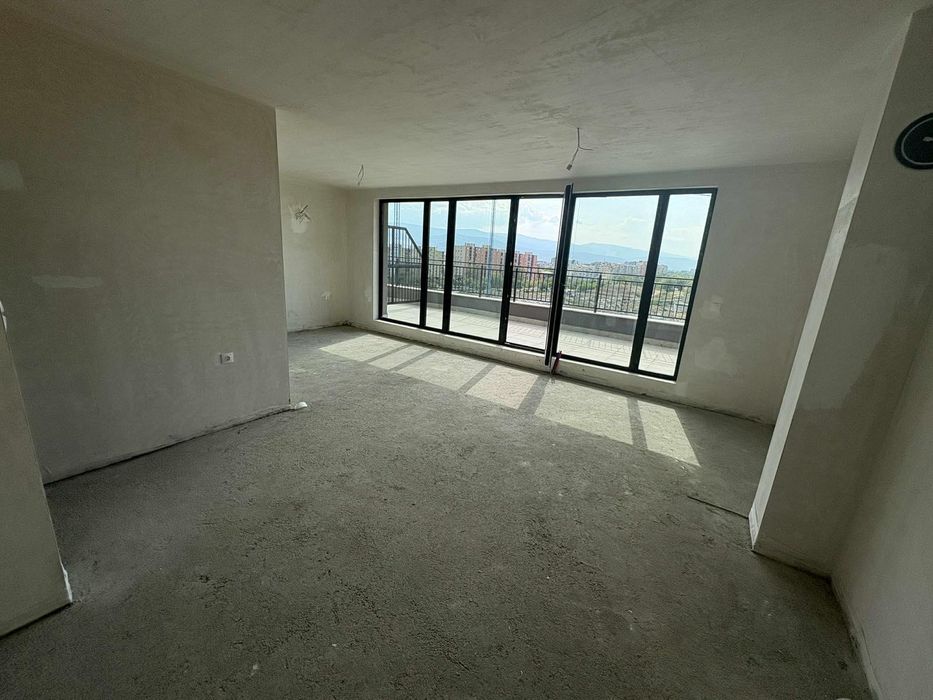 АКТ 16! Тристаен апартамент в жк. Тракия