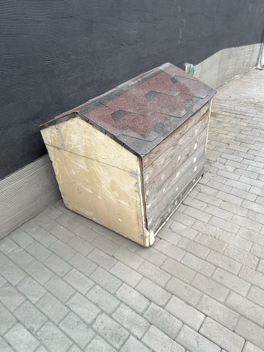 Собачья будка утепленная
