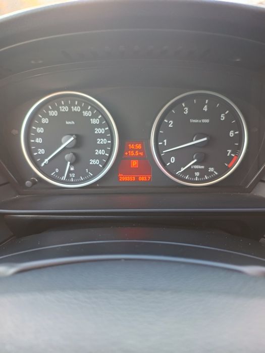 Vand  BMW E60 523i 2007