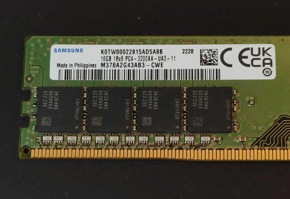 KIT Procesor i7 11700 si Memorie DDR4 Samsung 16Gb 3200 MHz