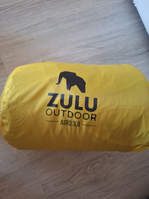 Saltea autogonflabila Zulu Outdoor Airo 3.8