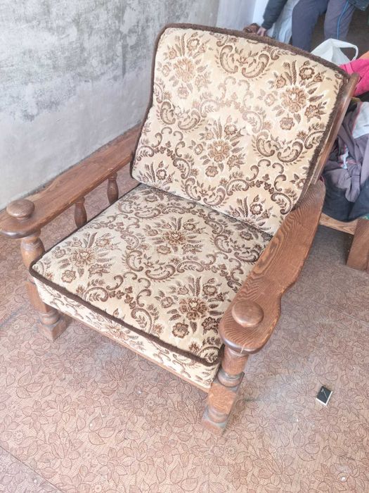 Продавам Диван и Фотьойл