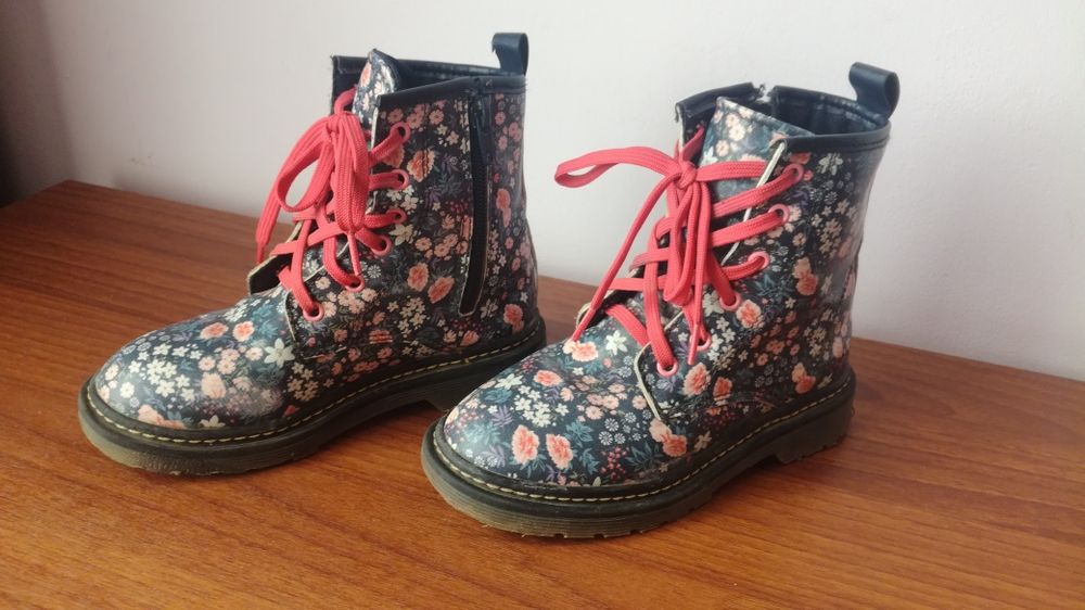Детские ботинки для девочки