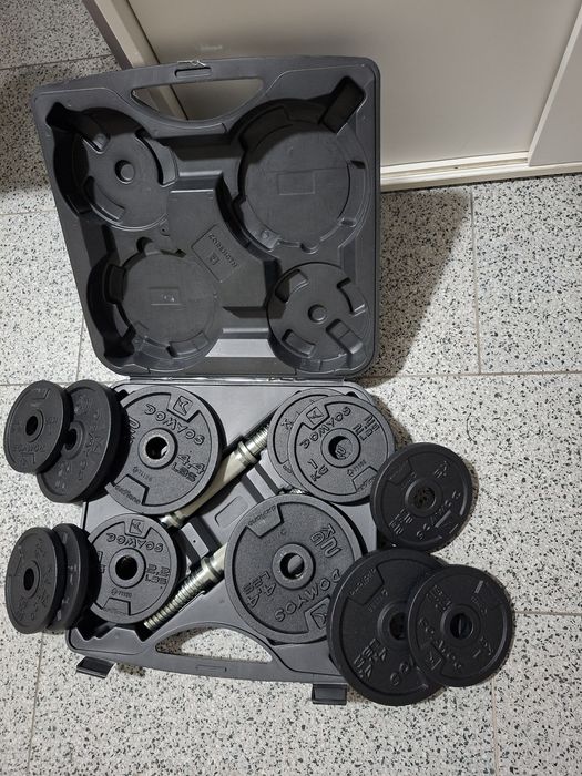 Set greutati pentru sport