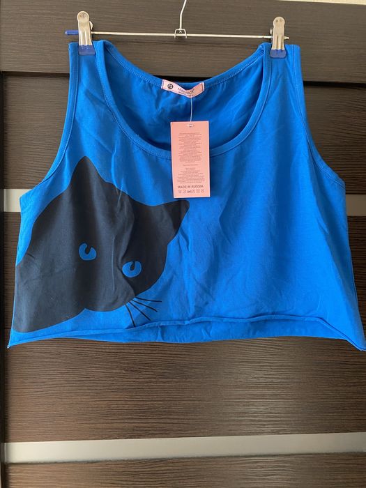 Продам кофты, футболки