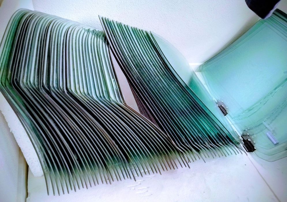 Автостъкла врати Крайслер Стратус