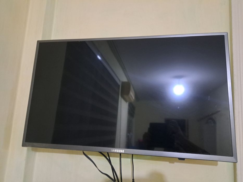 Продаётся два телевизора