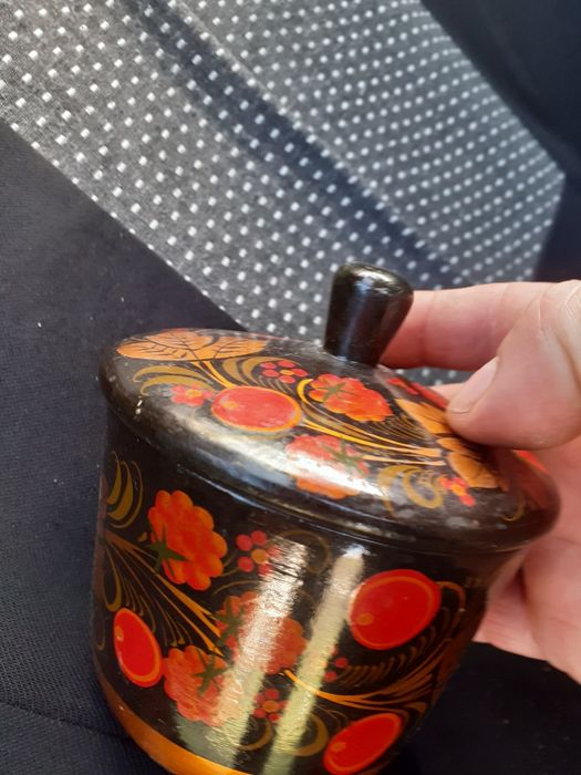 Дървена рисувана купа и свещник.Руски съдове.