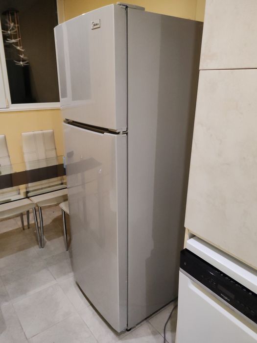 Хладилник мидеа използван като нов