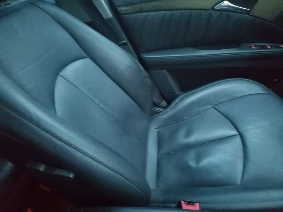 Dezmembrez Mercedes E 320cdi w211 204 cp e270cdi e220cdi