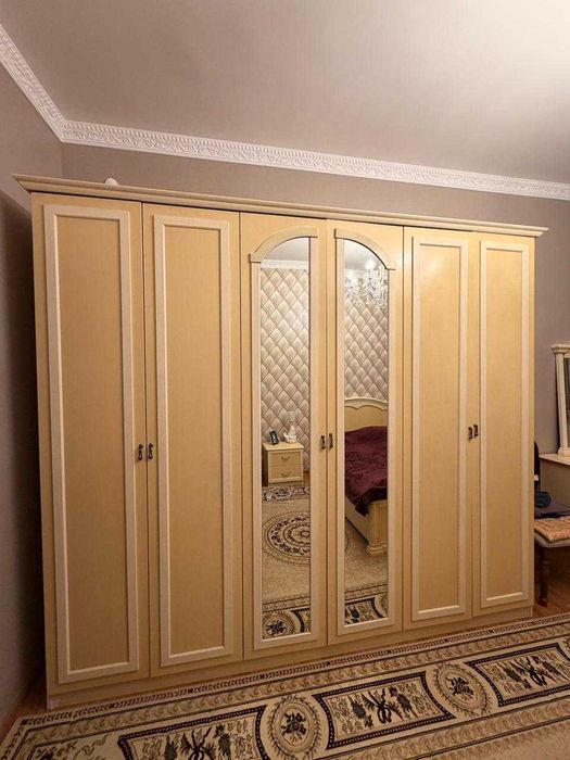 Спальный гарнитур в отличном состоянии