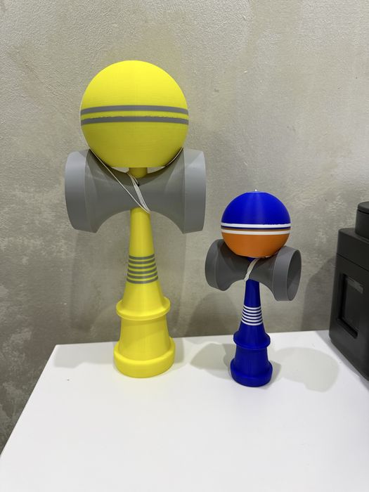 Kendama gigantică
