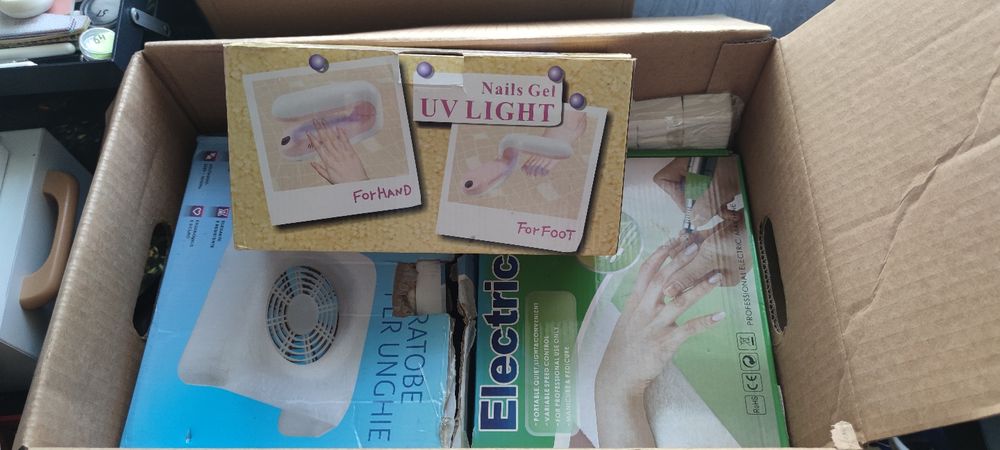 Продам все для наращивания ногтей