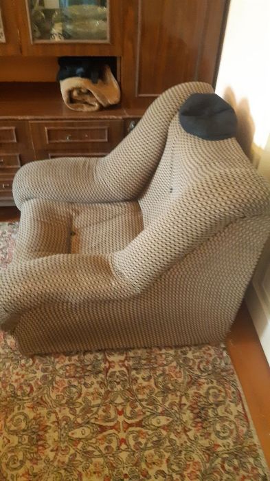 Б/у мебель сотилади