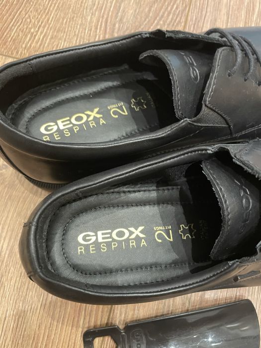 Мъжки кожени обувки Geox Respira