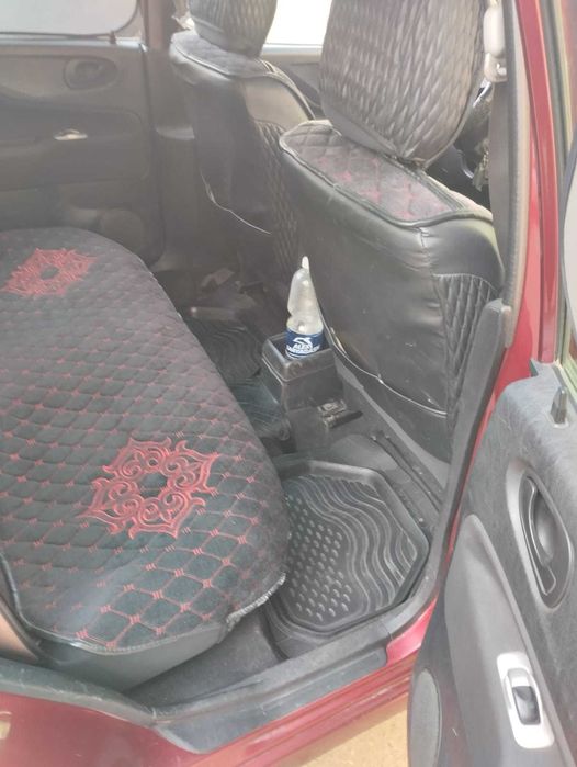 Mitsubishi Space Star 2004