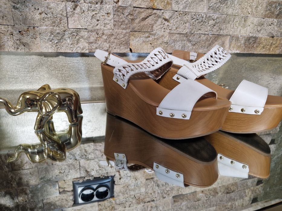 Sandale Tommy Hilfiger mărimea 41