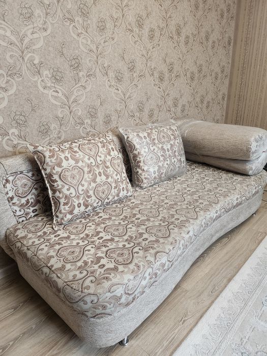 Продам диван в отличном состоянии